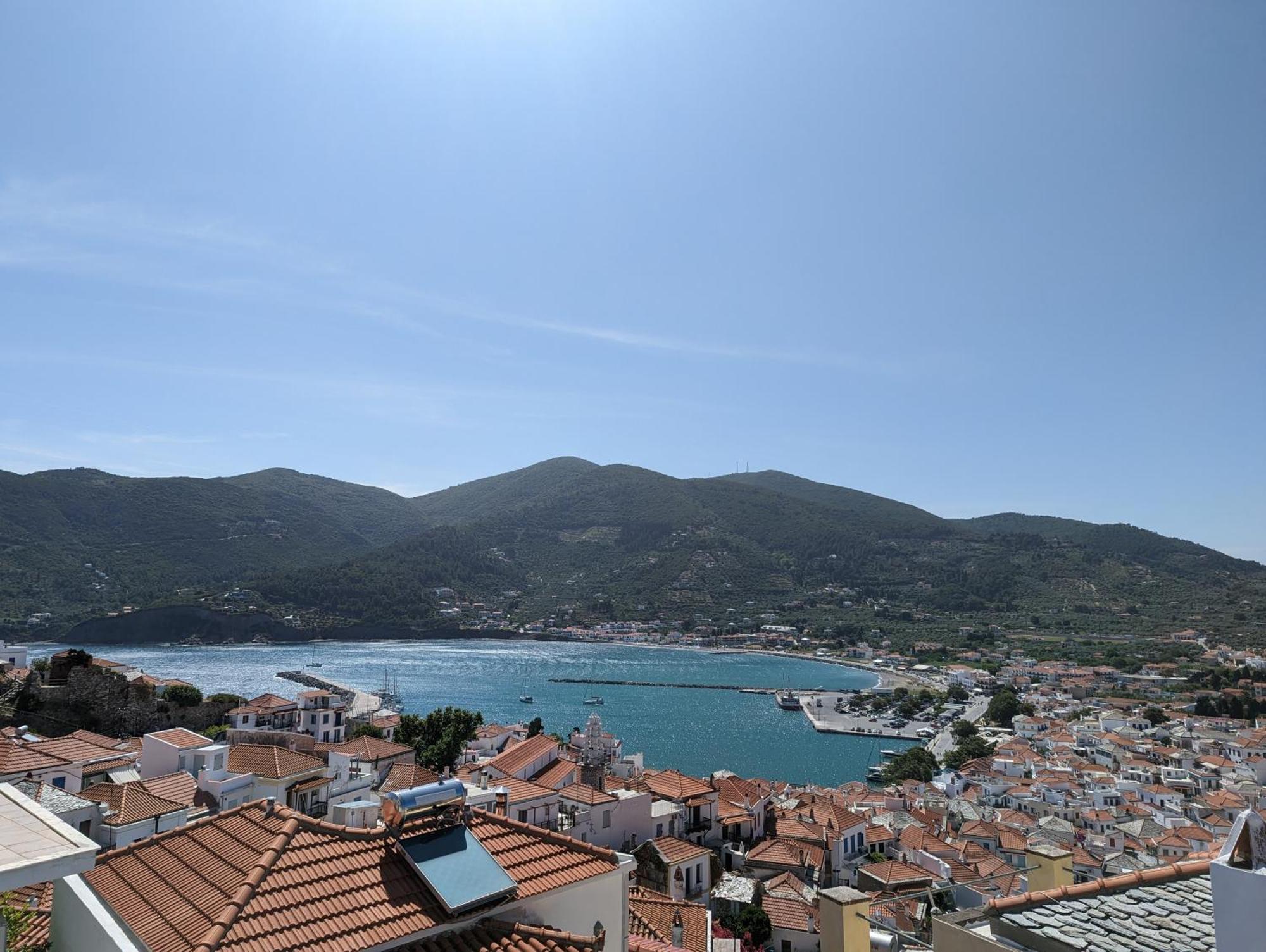 The Botanist Guesthouse Skopelos Exteriér fotografie