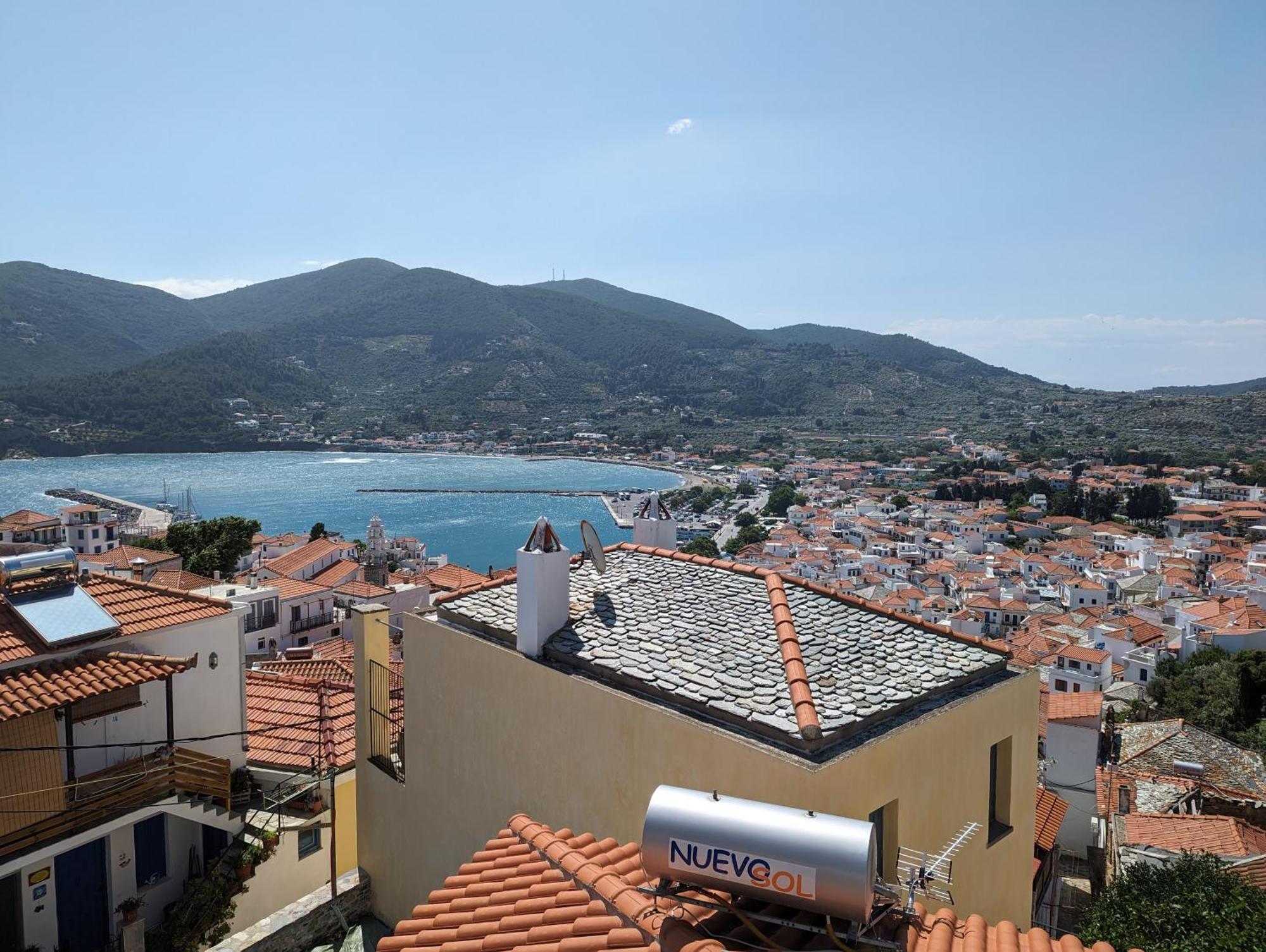 The Botanist Guesthouse Skopelos Exteriér fotografie